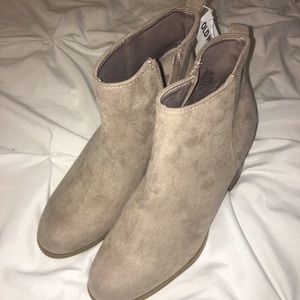tan booties